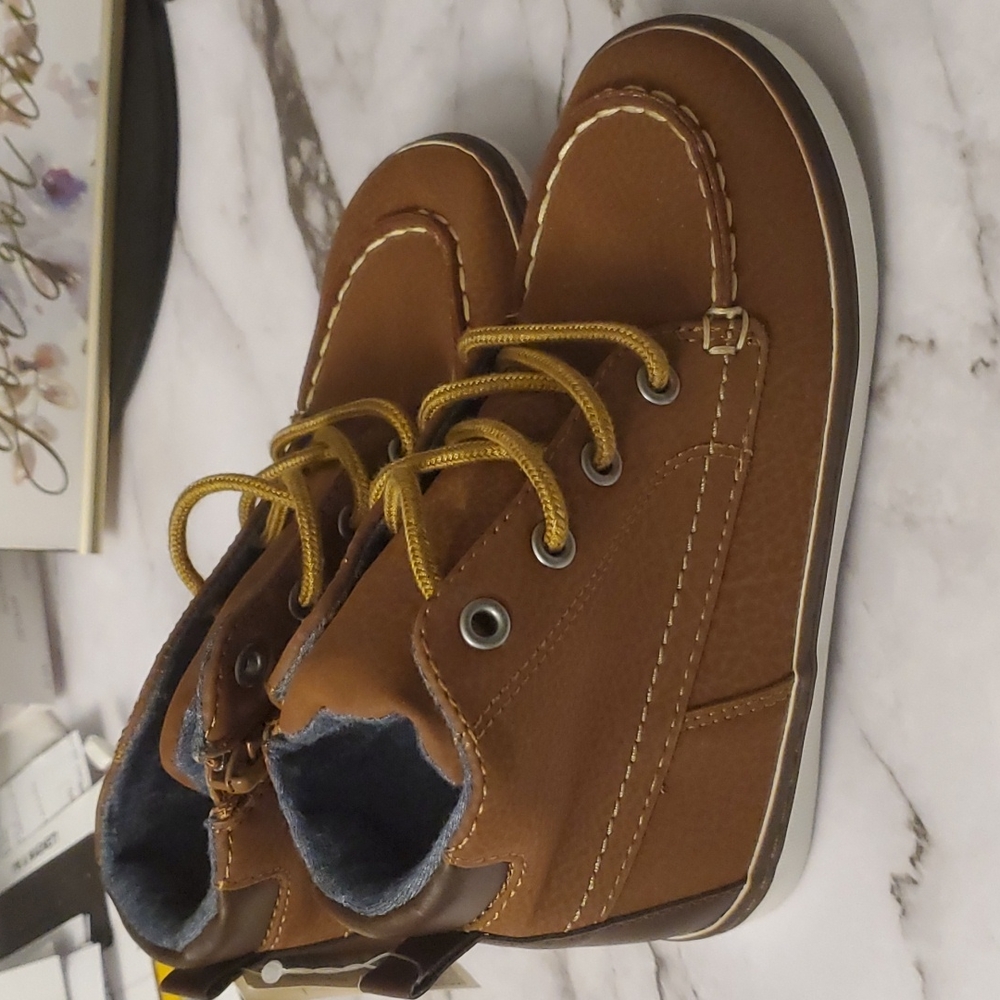 Gap boots